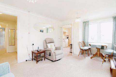 2 bedroom retirement property for sale, Beaulieu Road, Southampton SO45