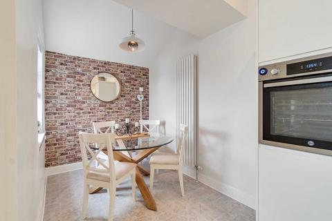 65 Byres Road, Kilwinning, KA13 6JU