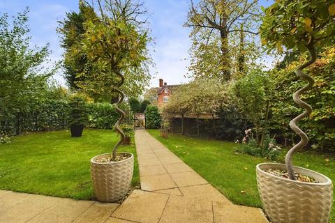 4 bedroom detached house for sale, The Stackyard, Telford TF6