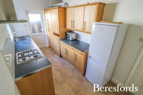 86 Highview Gardens, Upminster, RM14 2YZ