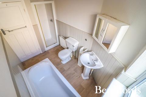 86 Highview Gardens, Upminster, RM14 2YZ