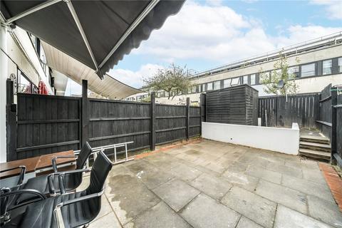 2 bedroom maisonette for sale, London NW1