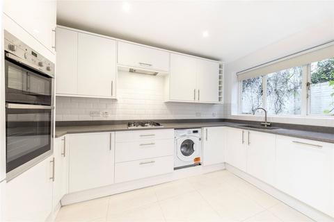 3 bedroom mews to rent, Pottery Lane, London W11