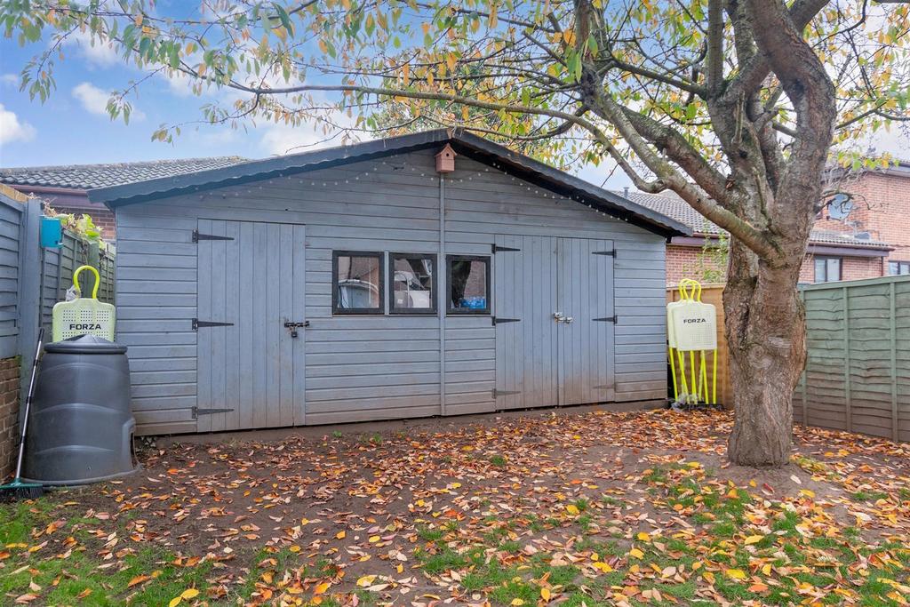 Workshop/Outbuildings