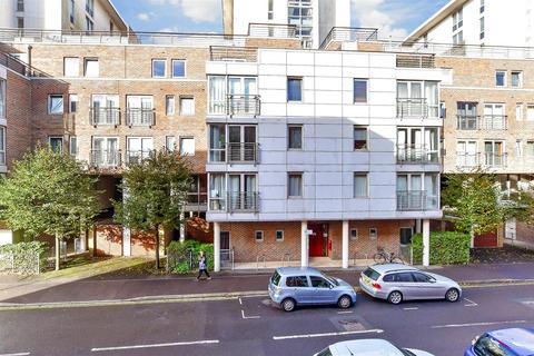 1 bedroom apartment for sale, Cross Street, Portsmouth, Hampshire