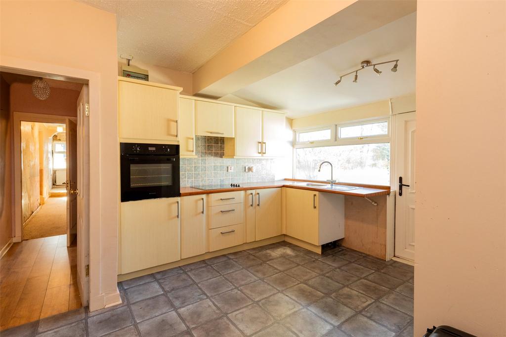 Cottage   Kitchen