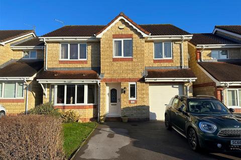 5 bedroom detached house for sale, Oak Road, Chippenham