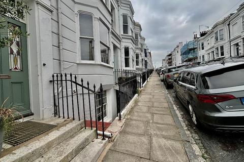 1 bedroom apartment to rent, Montpelier Street, Brighton, BN1 3DJ