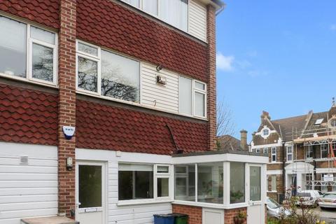 2 bedroom maisonette for sale, Doveton Road, South Croydon, CR2 7DH