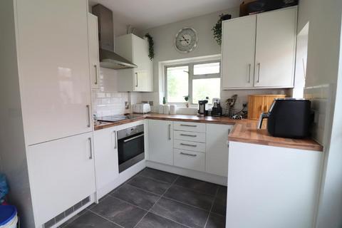 3 bedroom semi-detached house for sale, Luton LU2