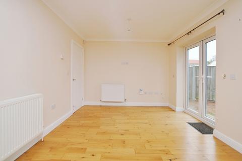 2 bedroom flat for sale, Arnhem Road, Chelmsford