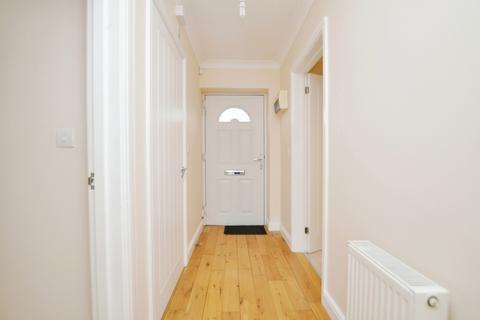 2 bedroom flat for sale, Arnhem Road, Chelmsford