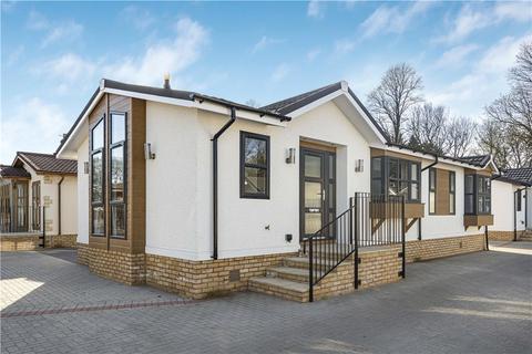 2 bedroom park home for sale, Nightingale Rise, Addlestone KT15
