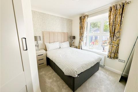 2 bedroom park home for sale, Nightingale Rise, Addlestone KT15