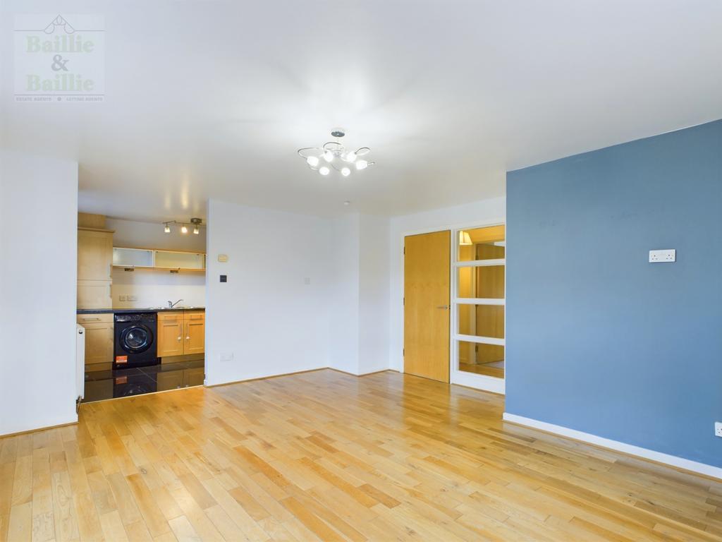 Apartment in Paisley - View 4