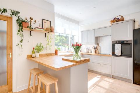 39 Cavendish Road, Guiseley, Leeds, LS20 8DW
