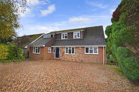 4 bedroom detached house for sale, Pie Corner, Flamstead