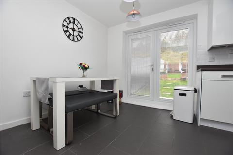 2 bedroom townhouse for sale, Piccolo Row, Churwell, Morley, Leeds