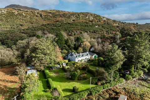 5 bedroom detached house for sale, Morfa Bychan, Porthmadog, Gwynedd, LL49