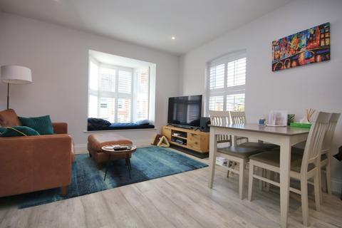 2 bedroom maisonette for sale, Reading Road, Oxfordshire RG9