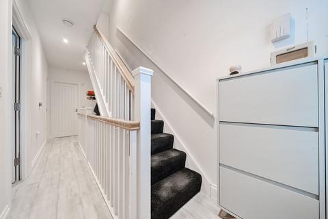 153b Reading Road, Henley-on-thames, RG9 1DP