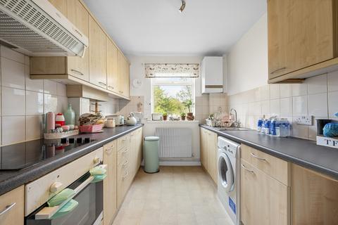 1 bedroom apartment for sale, Bushey Road, London SW20