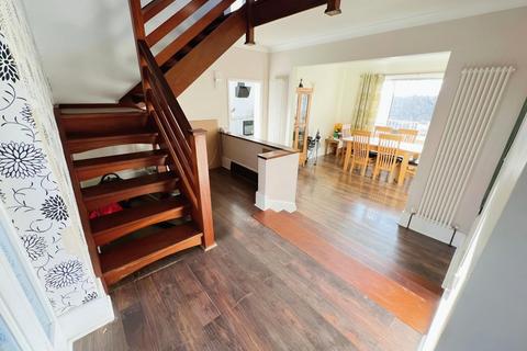 4 bedroom detached house for sale, Moss Hill, Stoke-on-Trent ST9