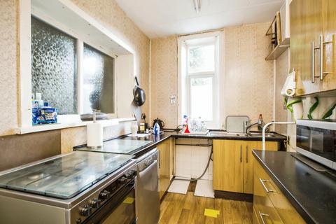 2 bedroom end of terrace house for sale, East View, Hebden Bridge HX7