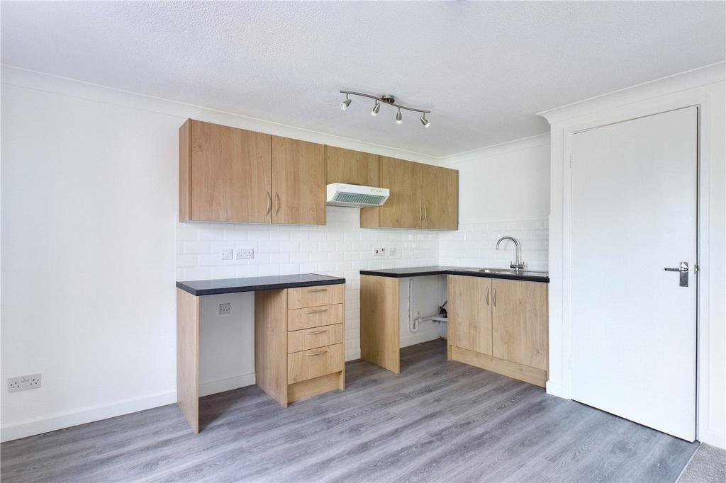 Lion Yard, Ramsey PE26 1 bed apartment to rent £750 pcm (£173 pw)