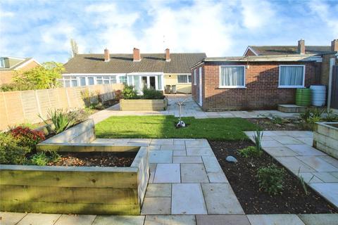 3 bedroom bungalow for sale, Linnet Way, Bedfordshire MK41