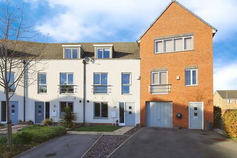 4 bedroom terraced house for sale, Paton Way, Durham DL1