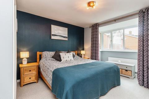 17 Brunlees Drive, Telford, TF3 2NH