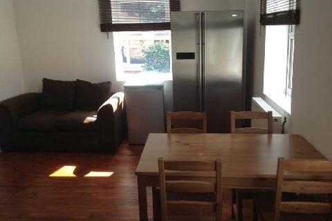 7 bedroom house share to rent, Nottingham NG7