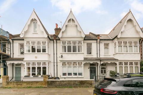 3 bedroom flat to rent, Ennismore Avenue, Chiswick, London, W4