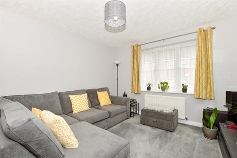 2 bedroom maisonette for sale, Oakhill Chase, Crawley, West Sussex