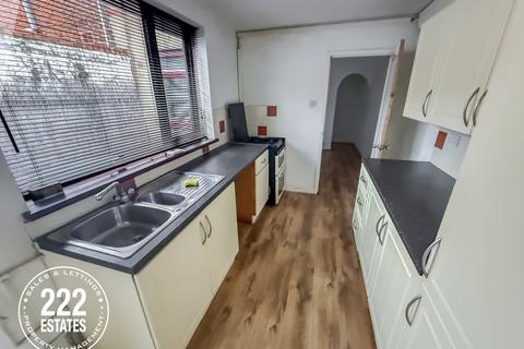 2 bedroom terraced house to rent, Forster Street Warrington WA2 7AX