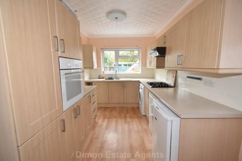 1 bedroom semi-detached bungalow for sale, Southcroft Road, Gosport