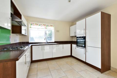 4 bedroom detached house for sale, Harcourt Road, Bushey, WD23