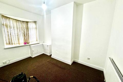 3 bedroom terraced house to rent, Leicester Street, Wolverhampton WV6