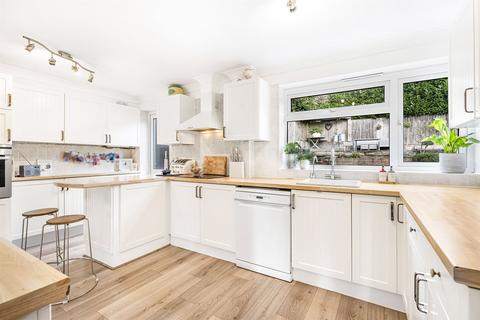 9 Bencombe Road, Marlow, SL7 3NZ
