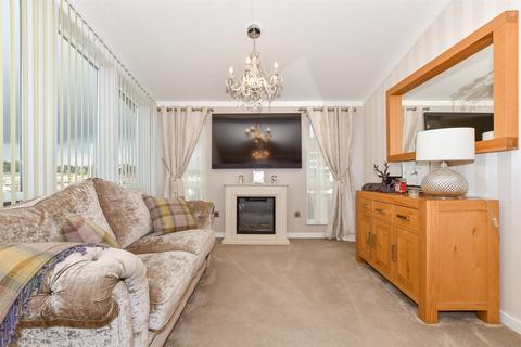 2 bedroom park home for sale, Peninsula Crescent, Hoo, Rochester, Kent