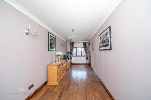58 Moors Drive, Coven, Wolverhampton, WV9 5EJ