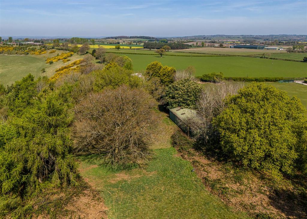Tinkers Castle-APR25-Drone-02.jpg