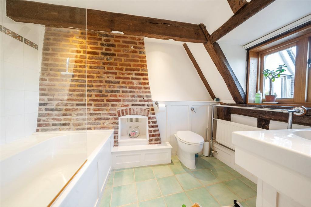 Master En-Suite