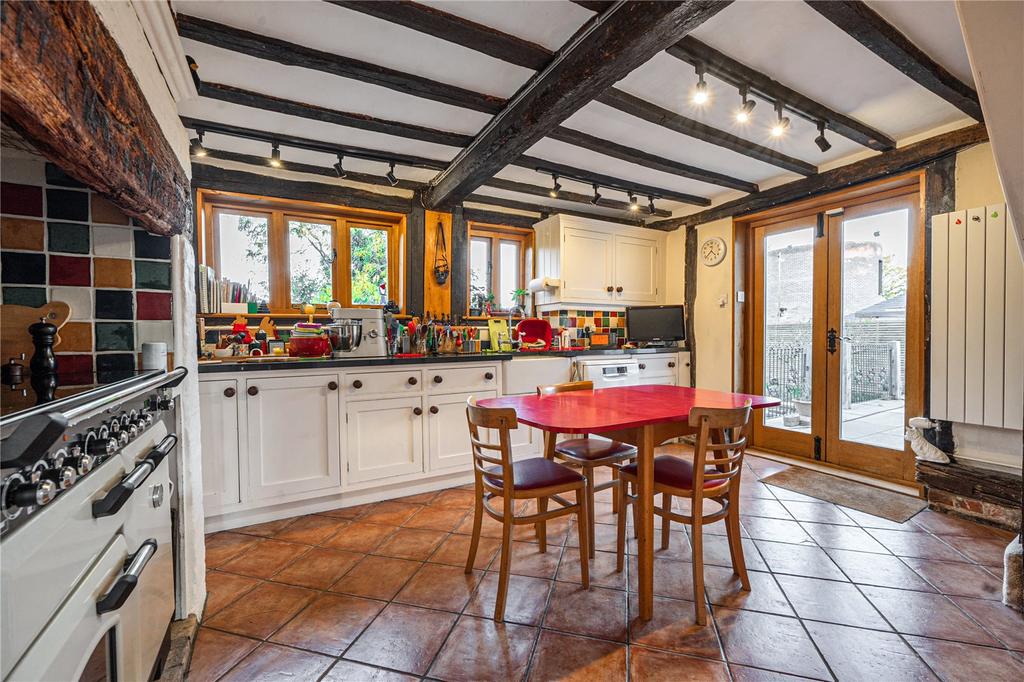 Kitchen/Breakfast Rm