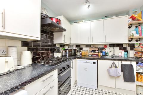 64 Groveside Close, Carshalton, SM5 2ER