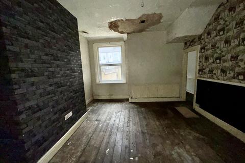 4 bedroom terraced house for sale, Cocker Street, Blackpool FY1