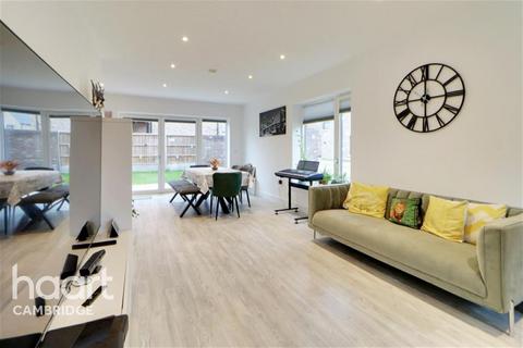 4 bedroom detached house to rent, The Avenue, Cambridge