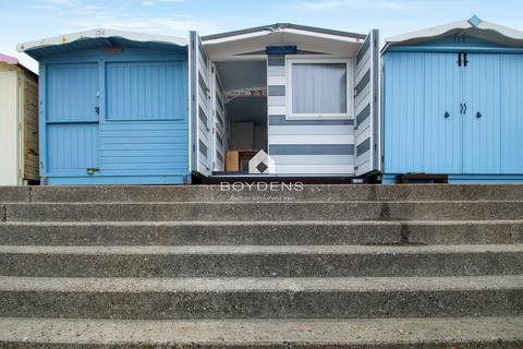 Chalet for sale, Southcliff, Walton on the Naze CO14