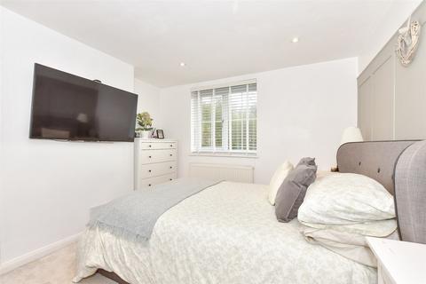 2 bedroom terraced house for sale, Shalmsford Street, Chartham, Canterbury, Kent